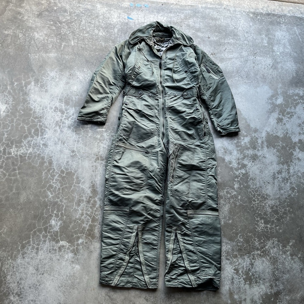 Vintage 60's Coverall Flying Men's USAF Vietnam Era Coveralls Size Small Green